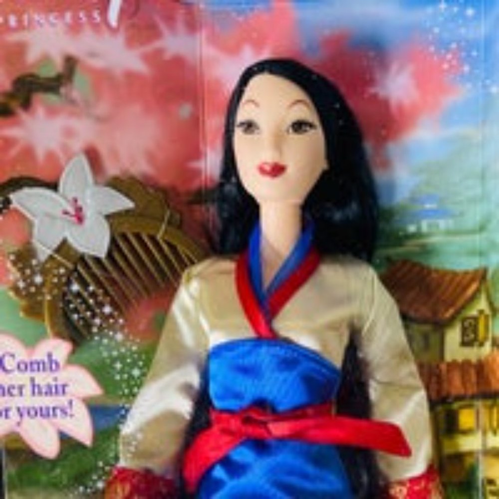 Barbie RARE Mulan Barbie - Picture 2 of 4